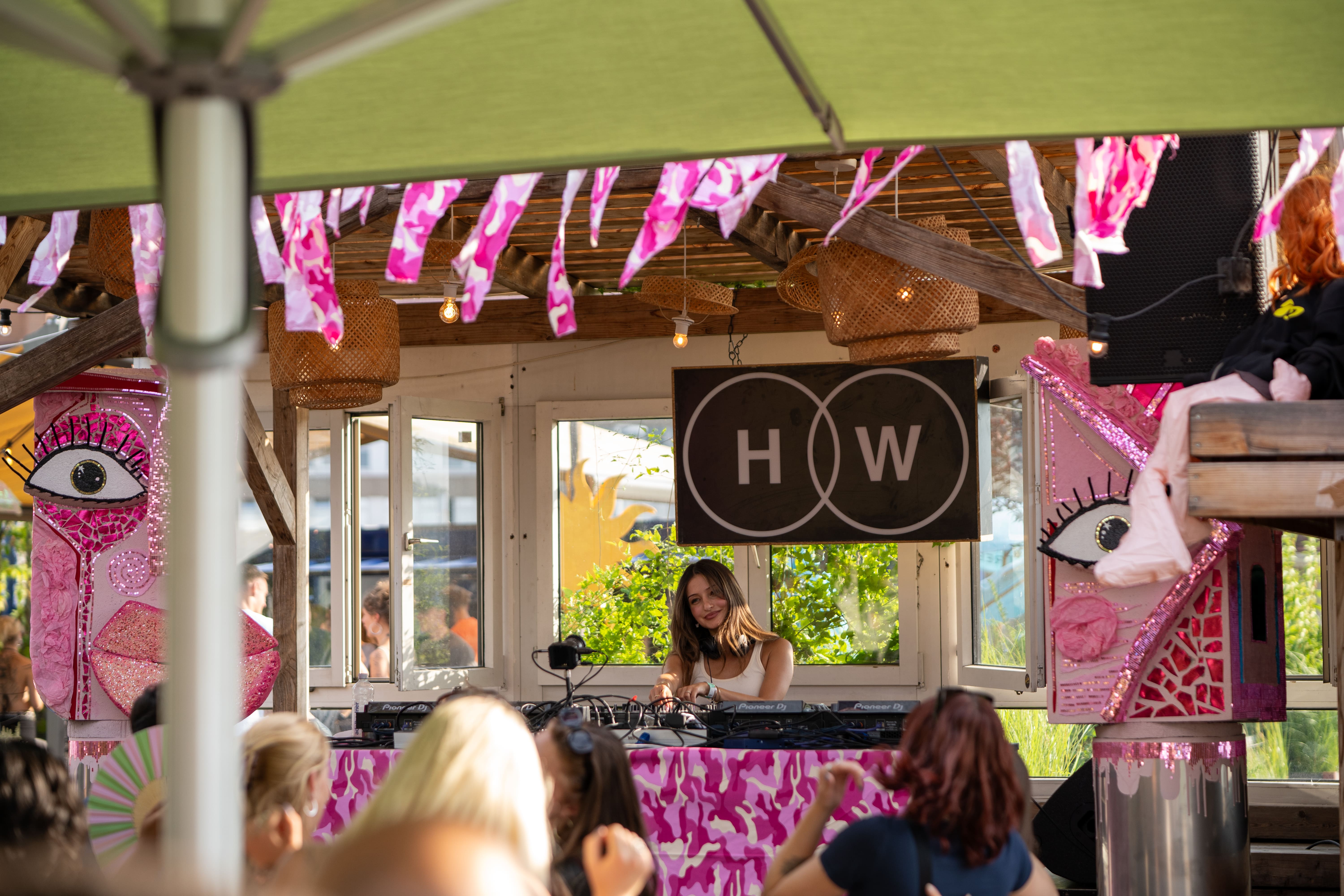 SHEWAVES Event – Bina